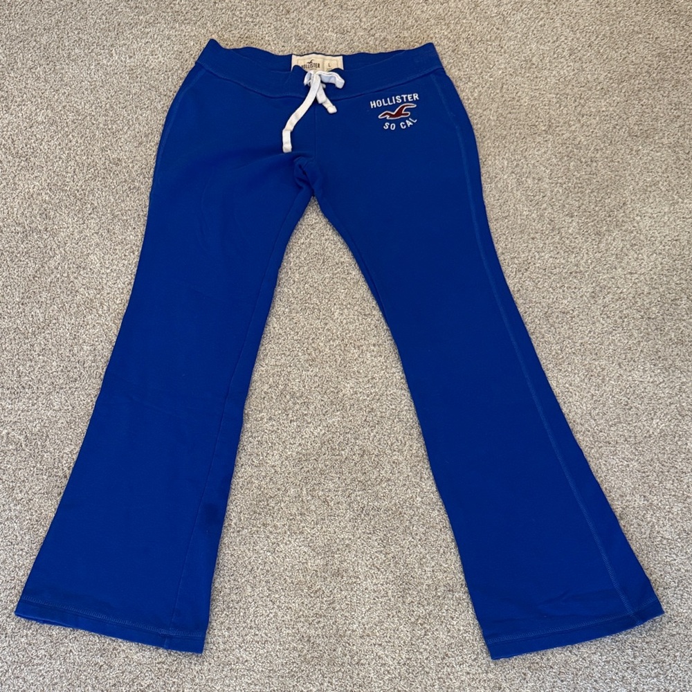 Hollister Women’s Royal Blue Flare Joggers